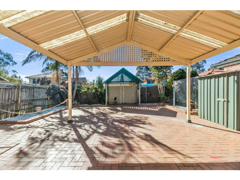 25 Martindale Court, Wattle Grove NSW 2173