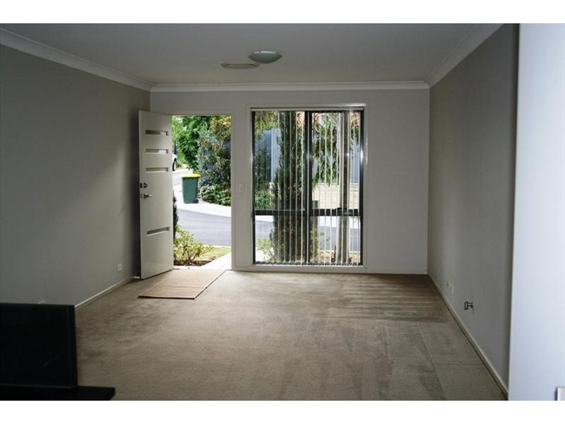 1/6 Margate Avenue, Holsworthy NSW 2173