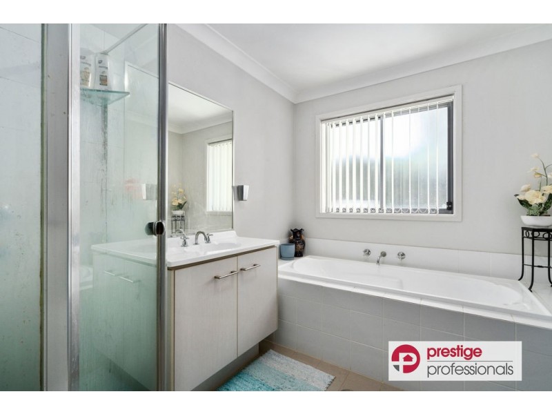 1/6 Margate Avenue, Holsworthy NSW 2173