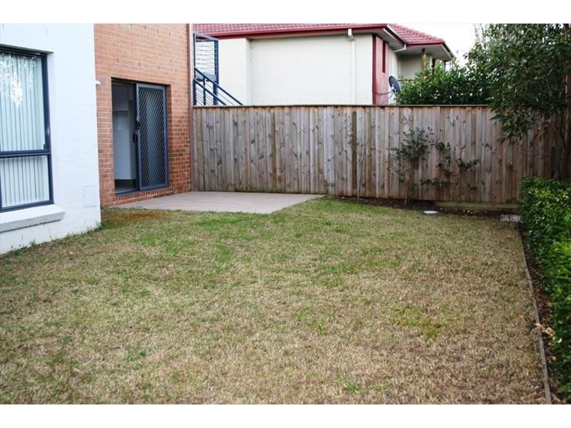 1/6 Margate Avenue, Holsworthy NSW 2173