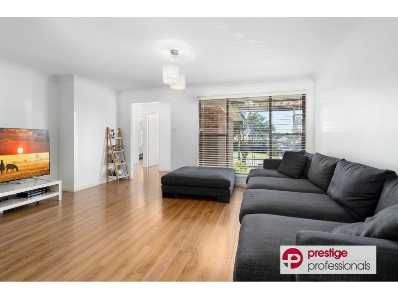 10 Pritchard Avenue, Hammondville NSW 2170