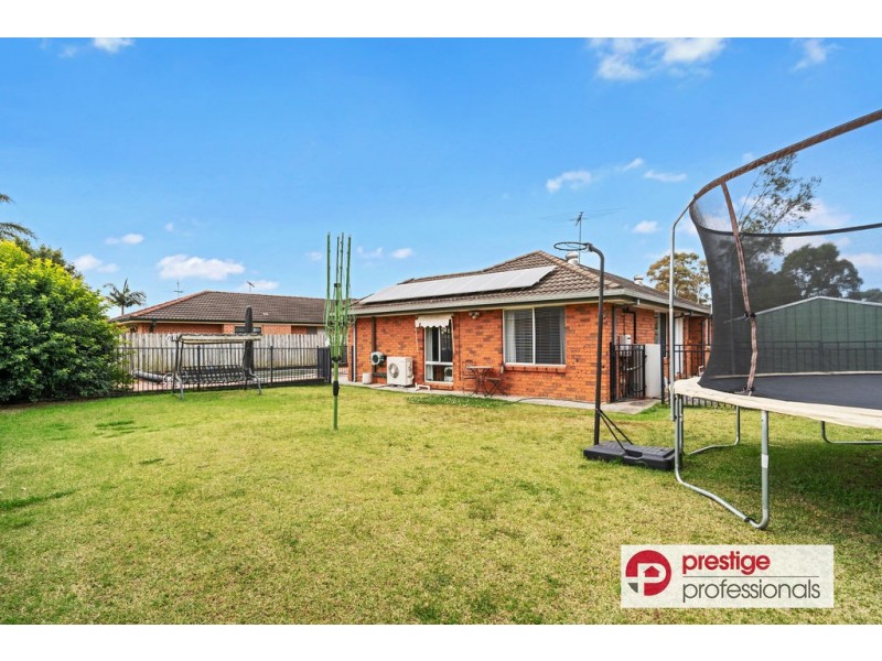 21 Wimbledon Court, Wattle Grove NSW 2173