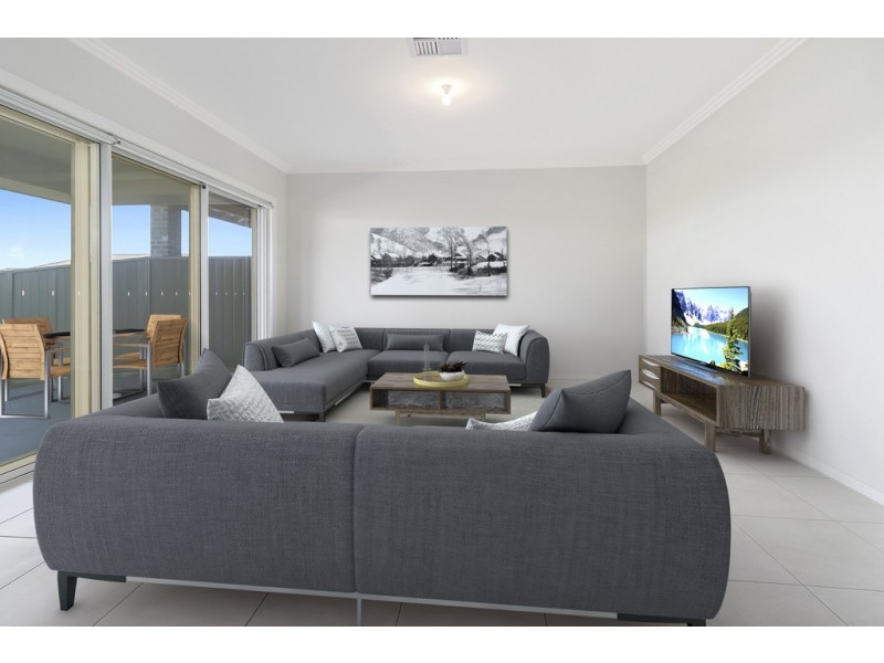 40 Lowndes Drive, Oran Park NSW 2570