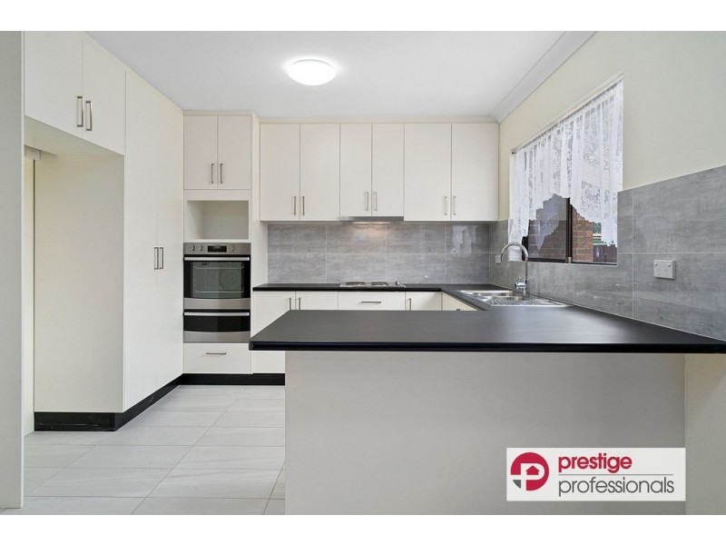 2/10 Reilly Street, Liverpool NSW 2170