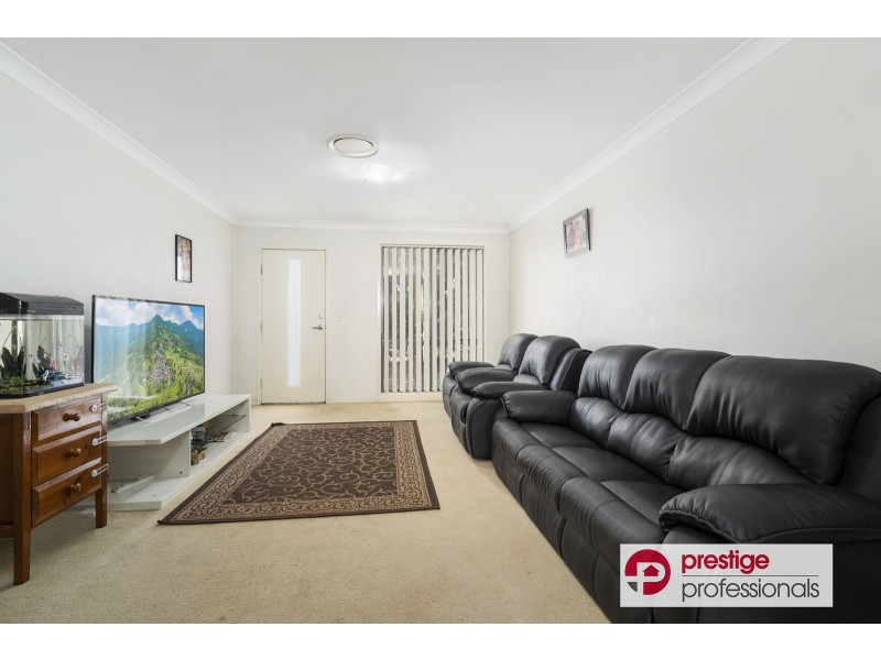 1/3 Macarthur Drive, Holsworthy NSW 2173