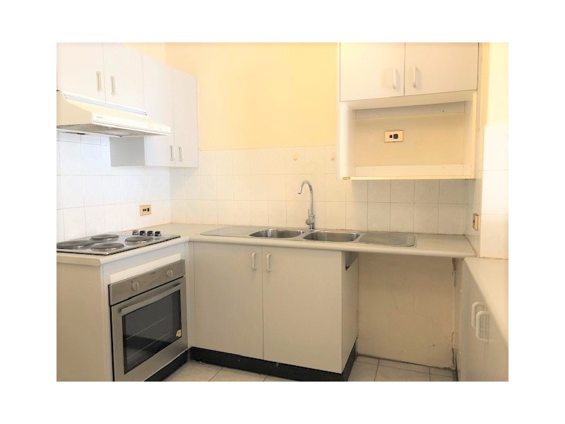 28/1 Riverpark Drive, Liverpool NSW 2170