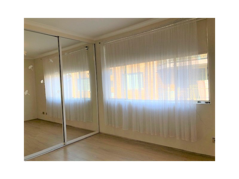 28/1 Riverpark Drive, Liverpool NSW 2170