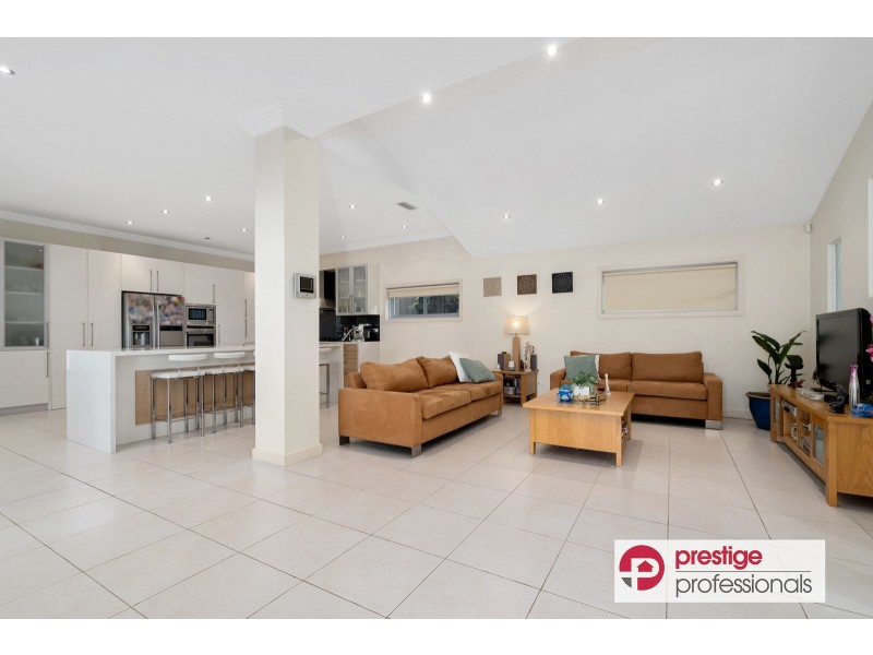 14 River Heights Road, Pleasure Point NSW 2172