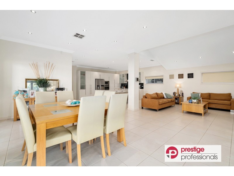 14 River Heights Road, Pleasure Point NSW 2172