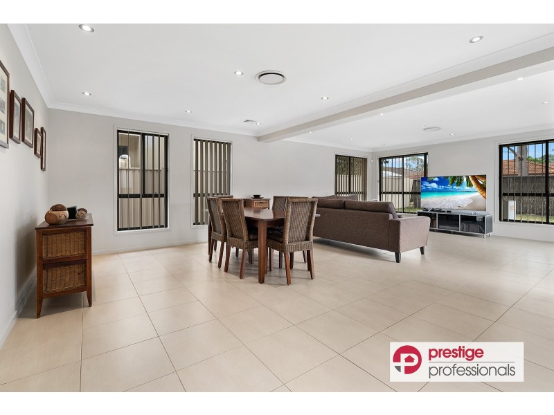 23 Culgoa Court, Wattle Grove NSW 2173