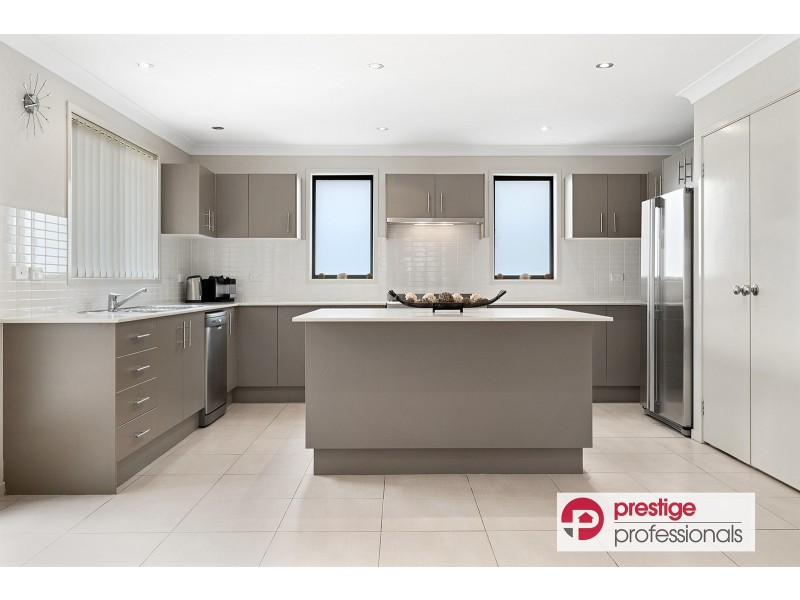 23 Culgoa Court, Wattle Grove NSW 2173