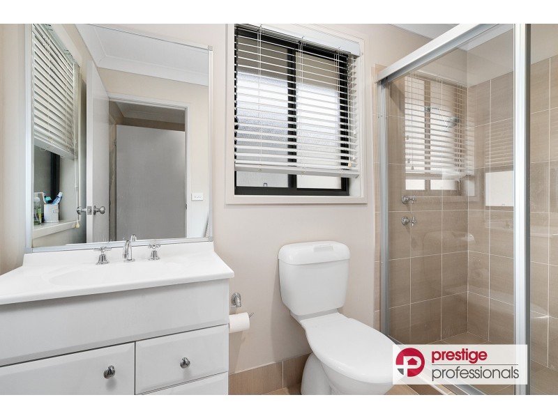 23 Culgoa Court, Wattle Grove NSW 2173