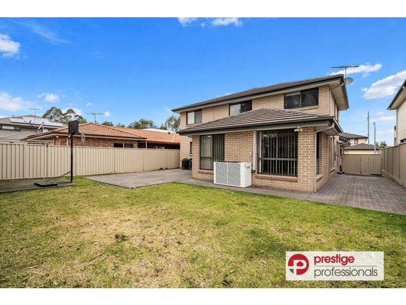 23 Culgoa Court, Wattle Grove NSW 2173