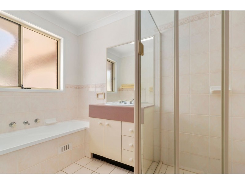 34 Wattle Grove Drive, Wattle Grove NSW 2173