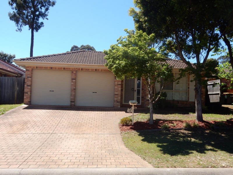 26 Tusculum Court, Wattle Grove NSW 2173