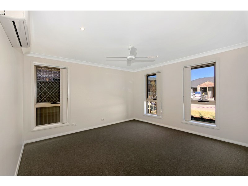 Voyager Point NSW 2172