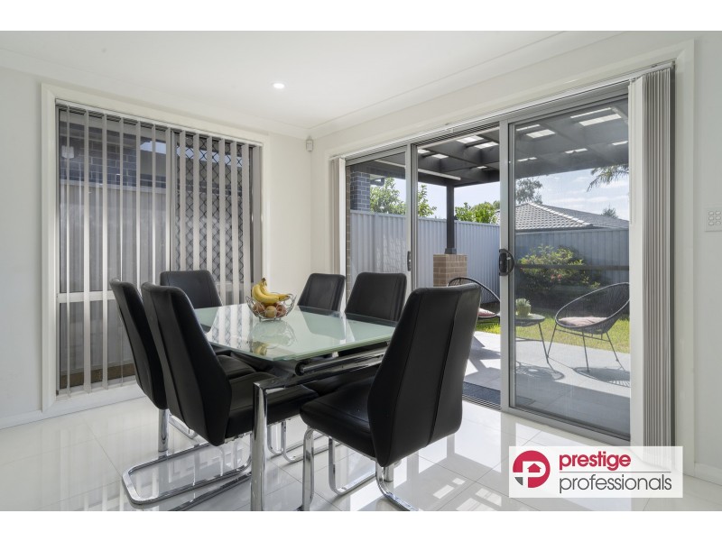 6B Bodalla Court, Wattle Grove NSW 2173