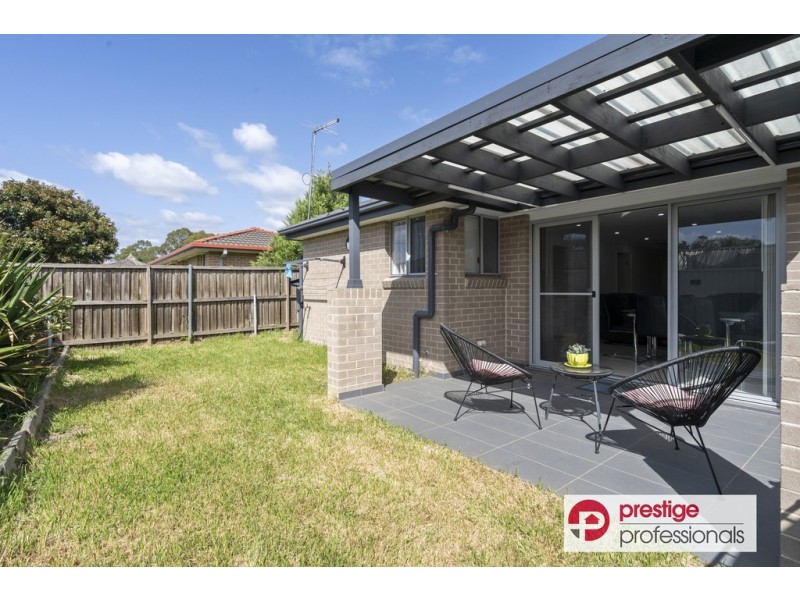 6B Bodalla Court, Wattle Grove NSW 2173