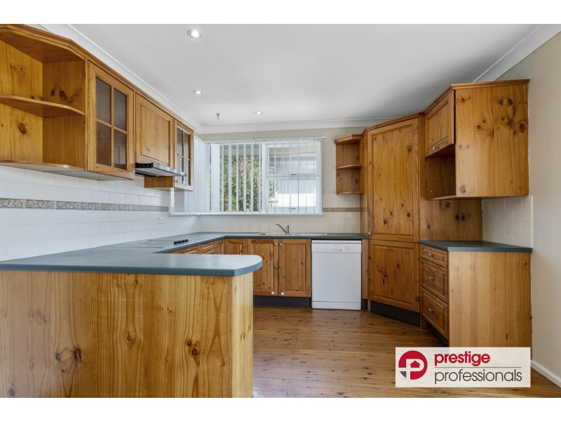 7 Perry Crescent, Engadine NSW 2233