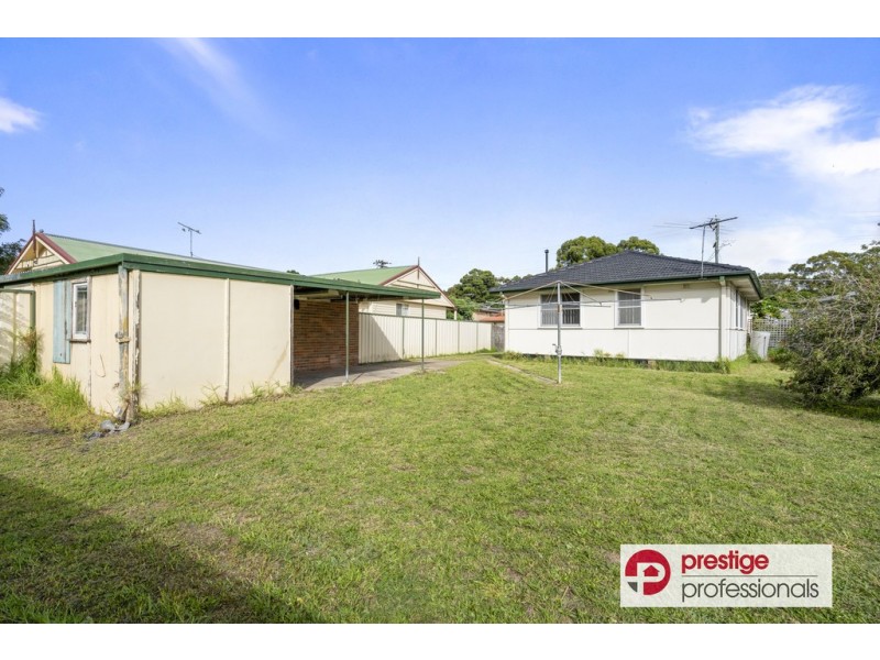 76 Derna Road, Holsworthy NSW 2173