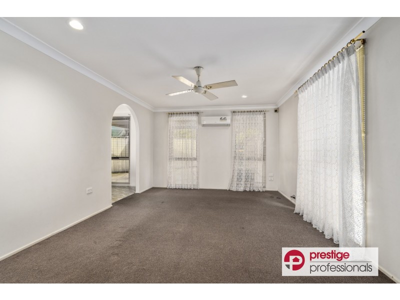 3 Brigalow Avenue, Casula NSW 2170