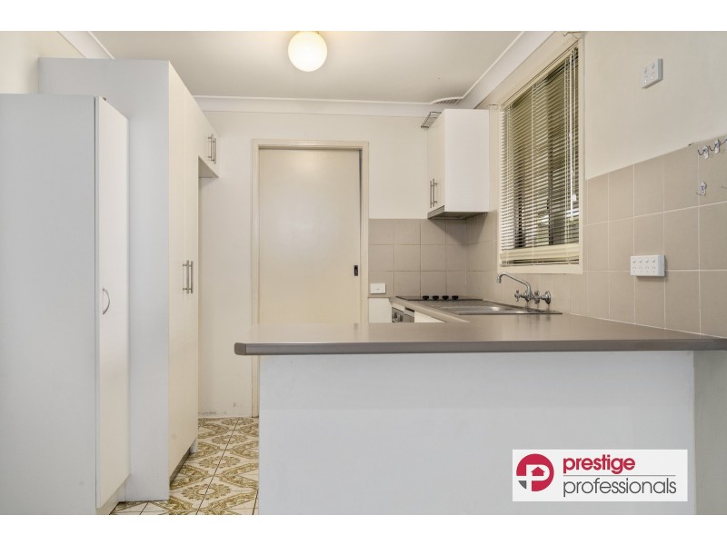 3 Brigalow Avenue, Casula NSW 2170