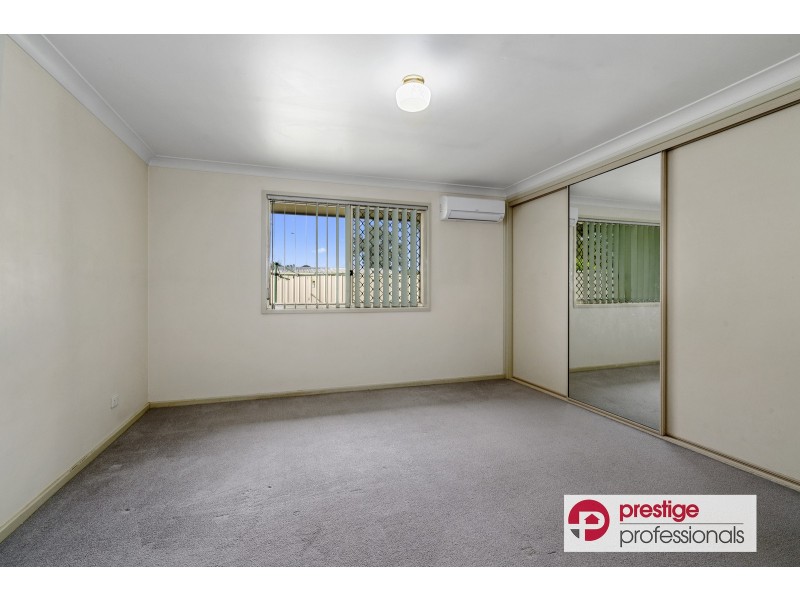 24 Bodalla Court, Wattle Grove NSW 2173