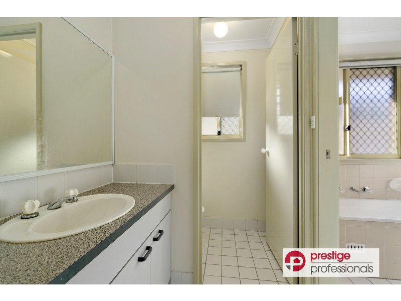 24 Bodalla Court, Wattle Grove NSW 2173