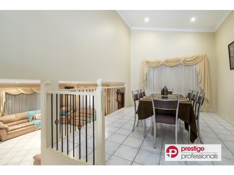 9 Curac Place, Casula NSW 2170