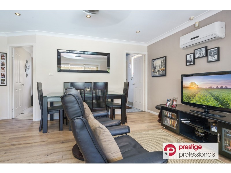 7 Fernleaf Court, Wattle Grove NSW 2173