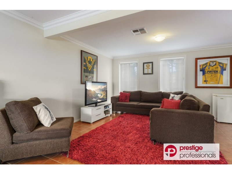 52 Brallos Avenue, Holsworthy NSW 2173