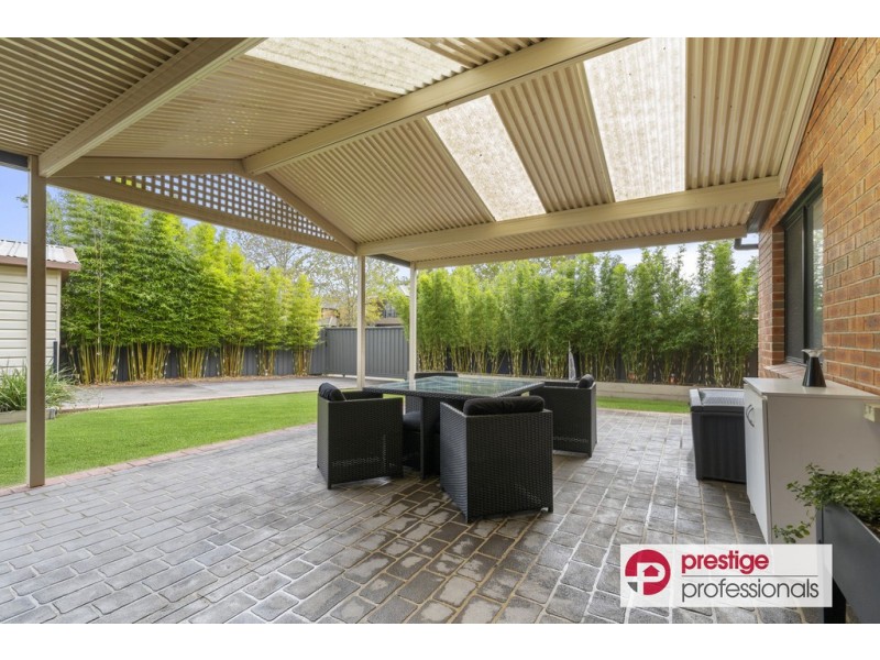 52 Brallos Avenue, Holsworthy NSW 2173