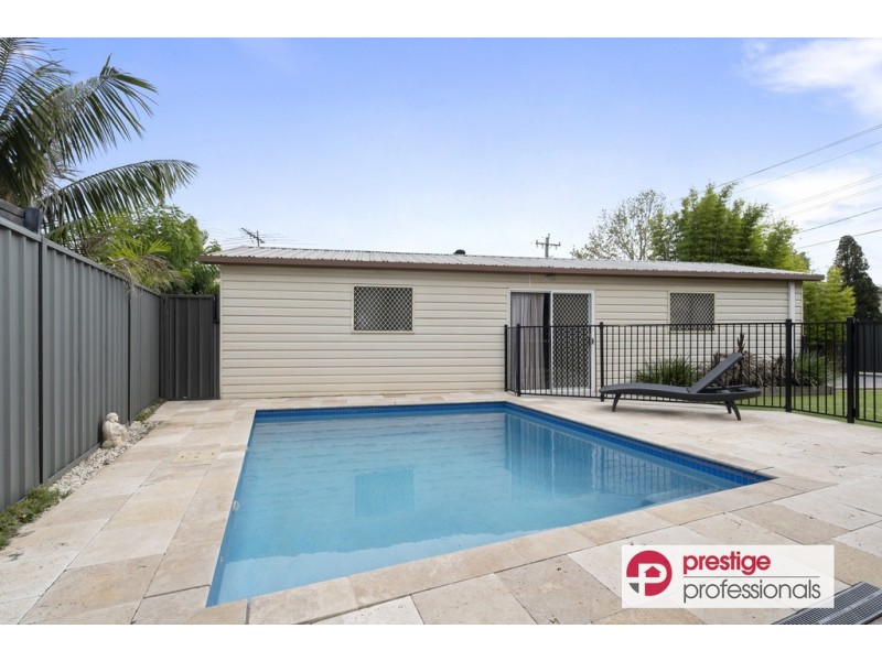 52 Brallos Avenue, Holsworthy NSW 2173