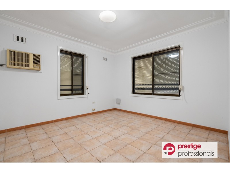 8 Park Road, Liverpool NSW 2170