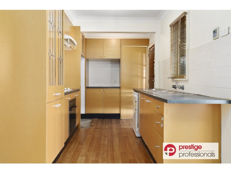 80 Derna Road, Holsworthy NSW 2173