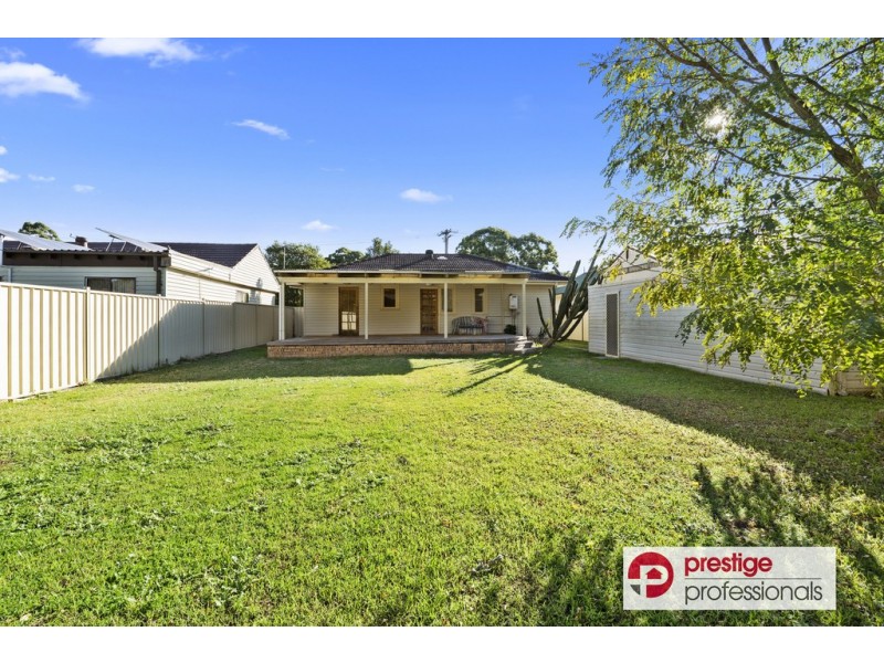 80 Derna Road, Holsworthy NSW 2173