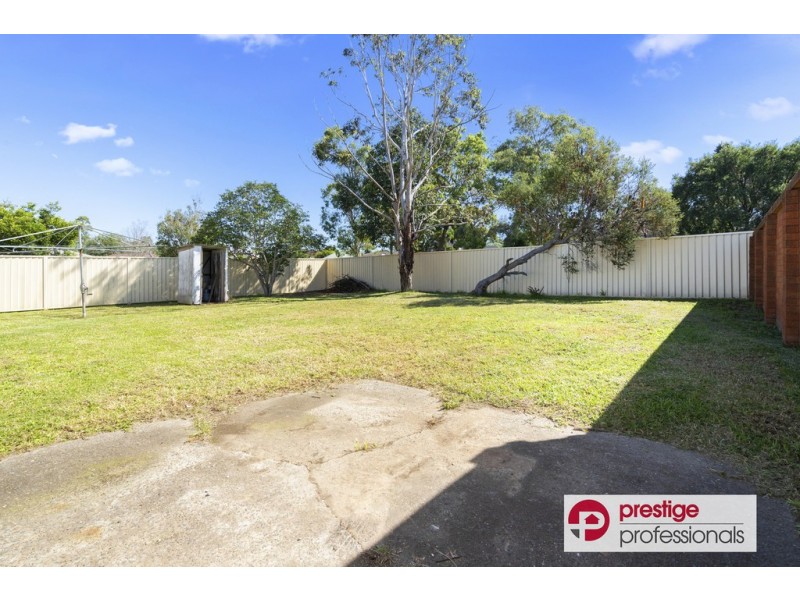 53 Renton Avenue, Moorebank NSW 2170