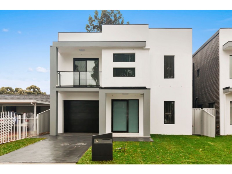 63B Rugby Crescent, Chipping Norton NSW 2170