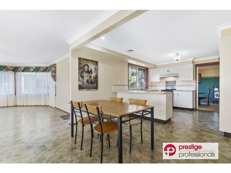 78 Daintree Drive, Wattle Grove NSW 2173