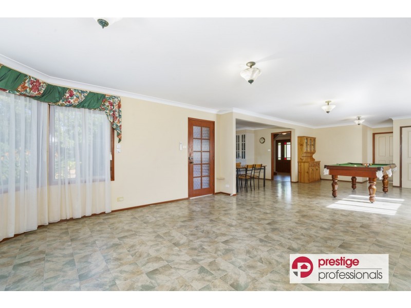 78 Daintree Drive, Wattle Grove NSW 2173