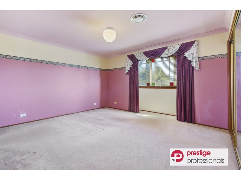 78 Daintree Drive, Wattle Grove NSW 2173