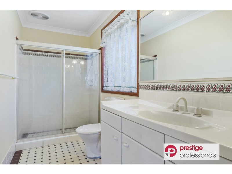 78 Daintree Drive, Wattle Grove NSW 2173