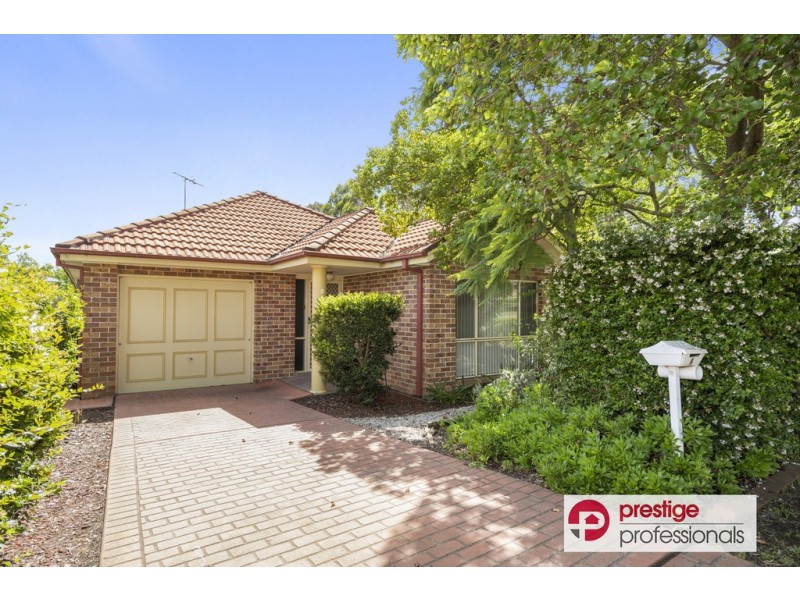 8 Kirkham Mews, Wattle Grove NSW 2173