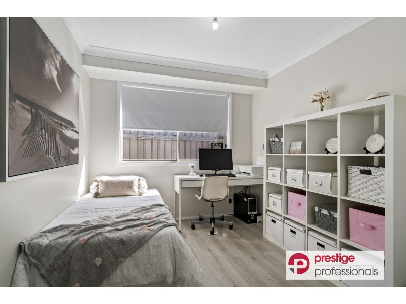 27 Todd Court, Wattle Grove NSW 2173