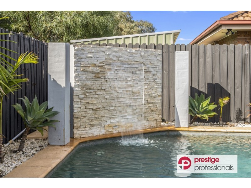 27 Todd Court, Wattle Grove NSW 2173