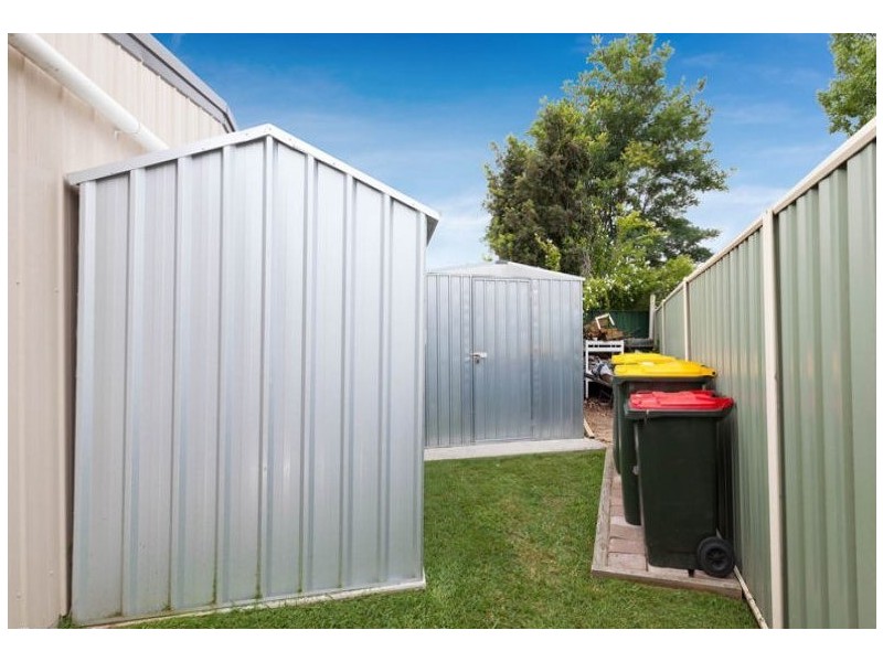 11a Salamaua Crescent, Holsworthy NSW 2173