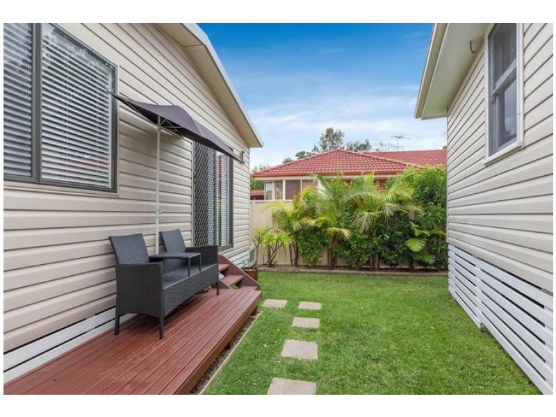 11a Salamaua Crescent, Holsworthy NSW 2173