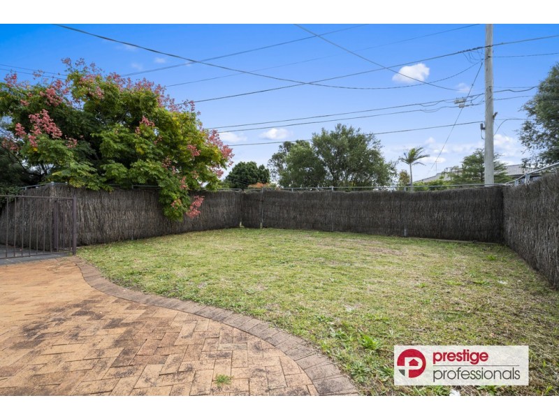 2 Ikara Crescent, Moorebank NSW 2170
