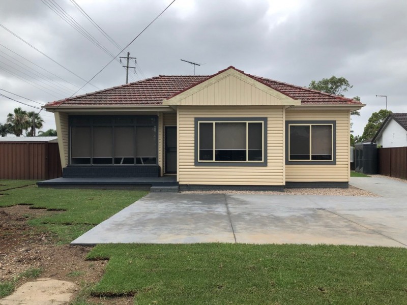 2 Junction Road, Moorebank NSW 2170