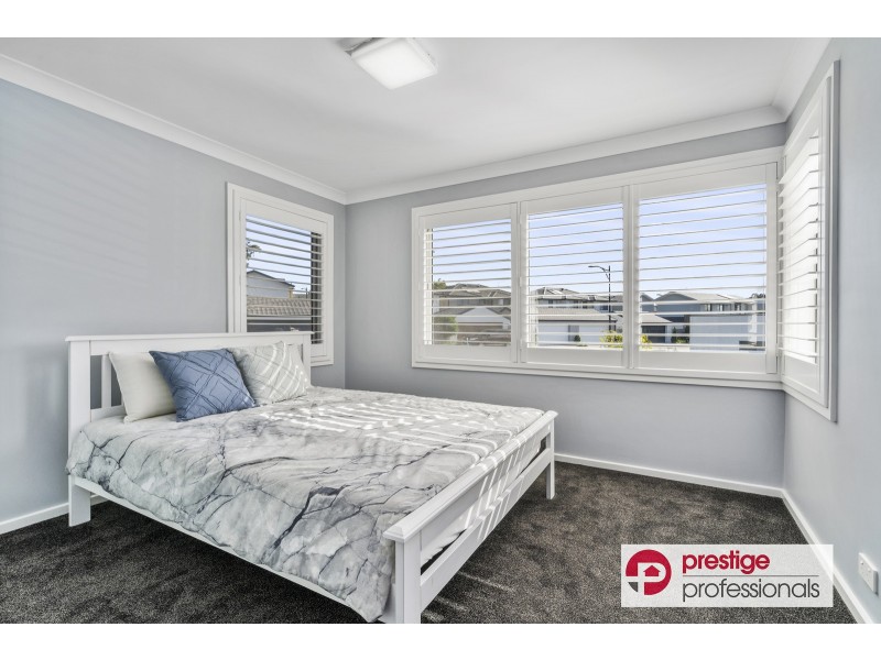 3 Nairn Place, Moorebank NSW 2170